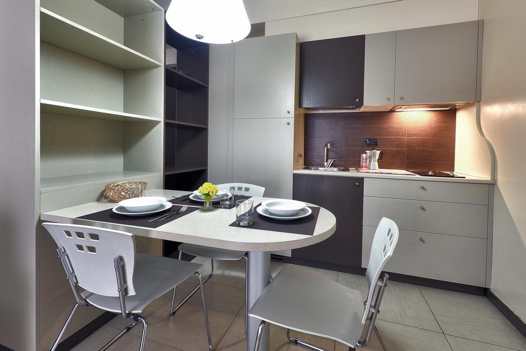 Residence La Sfera Pavia Pokoj fotografie